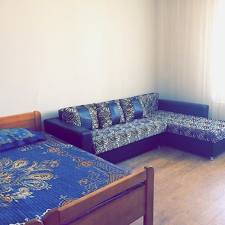 Khan Shatyr Apartment Astana Exterior foto